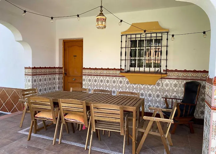 Manoli: 4 Bedroom In Zahora, Ideal For 2 Families * Cádiz