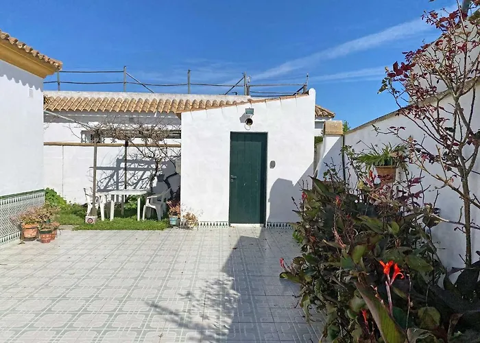 Manoli: 4 Bedroom In Zahora, Ideal For 2 Families * Cádiz