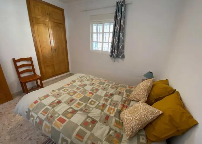 Manoli: 4 Bedroom In Zahora, Ideal For 2 Families Cádiz